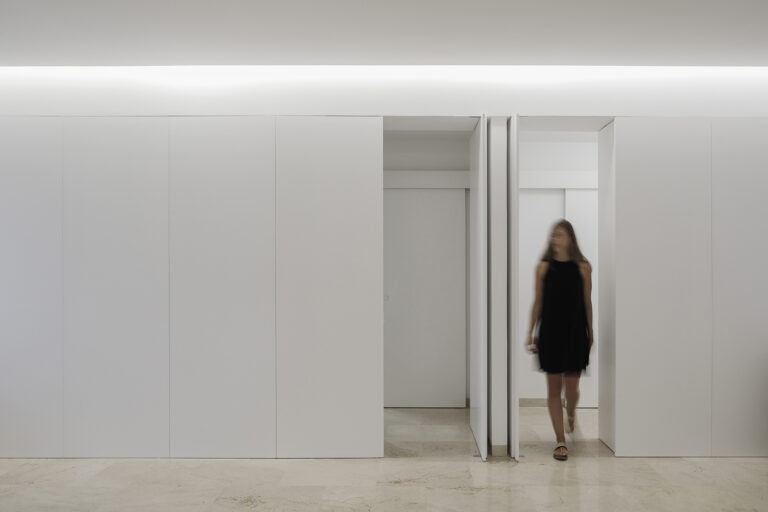 Noticias 18 YUNESTORTOLERO ARQUITECTOS SEVILLA HOUSE IN LOS REMEDIOS 012