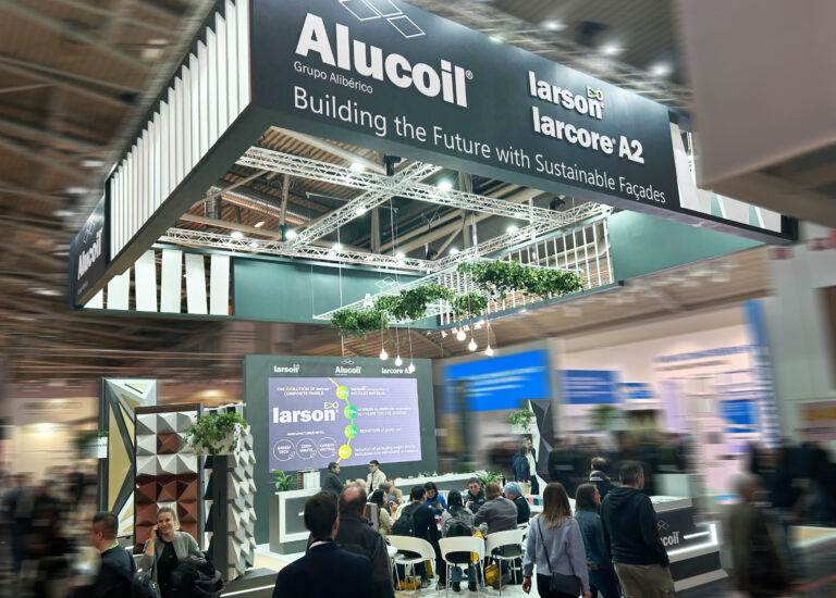 Noticias 2 Stand ALUCOIL en BAU Enero 2025