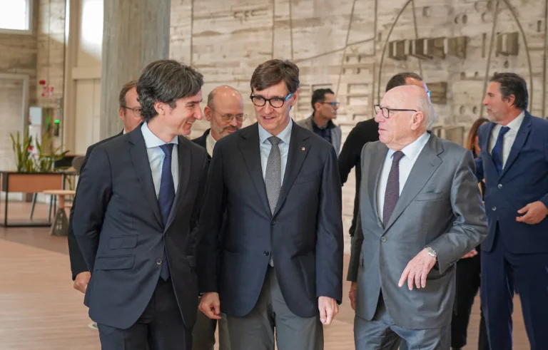 Noticias 11 Visita Illa Molins 2.jpg